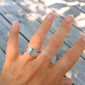 Spinner Ring mit drei Drehbändern, 925 Silber oxidiert